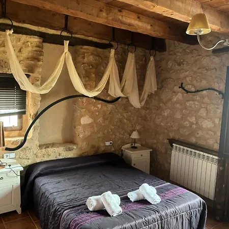 La Deshilla Holiday home Alfambra